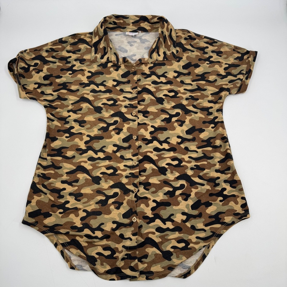 LuLaRoe Camouflage Button Up‎ Shirt Top Women's Medium Short Sleeve Casual